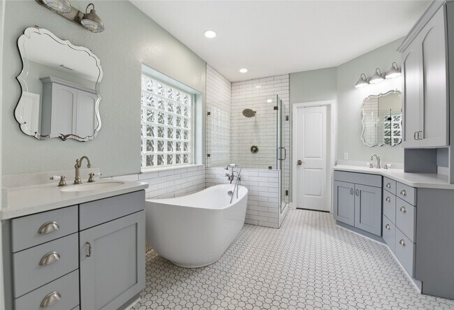 Building Photo - 3130 Red Maple Dr