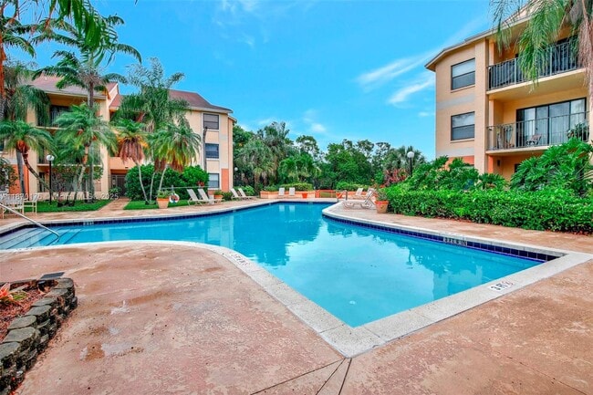 Building Photo - 9999 Summerbreeze Dr