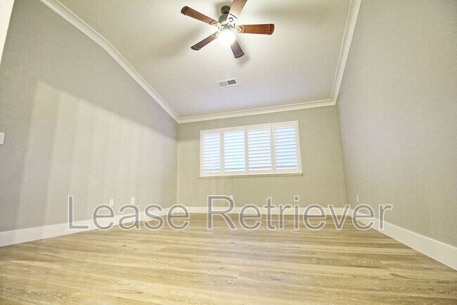 Building Photo - 2359 Riviera Ct
