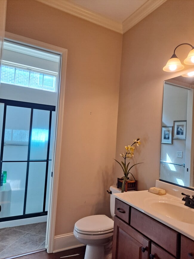 Building Photo - 12170 Inglecrest Ln