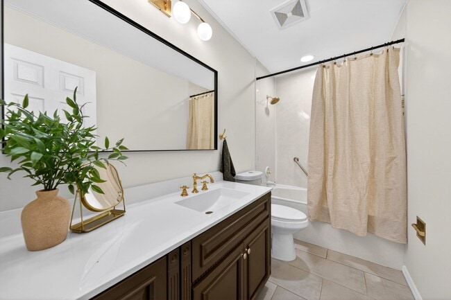 Building Photo - 2019 Cedarmill Dr