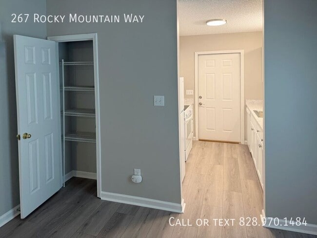 Building Photo - 267 Rocky Mountain Way