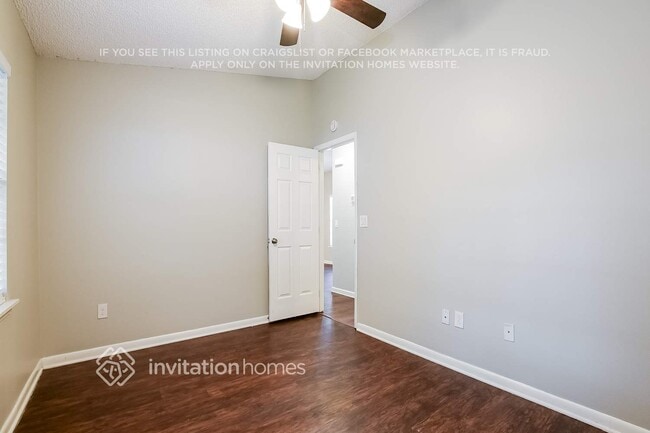 Building Photo - 775 Monroe Harbor Pl