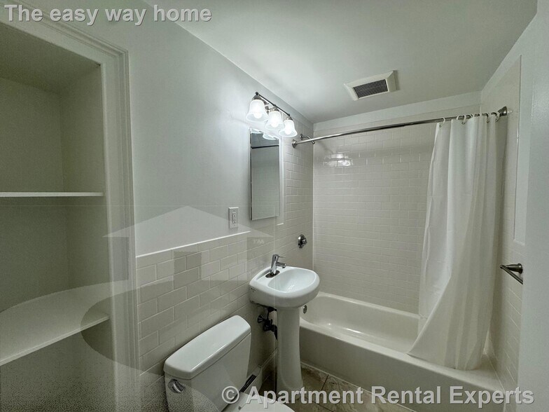 Building Photo - 134 Summer St