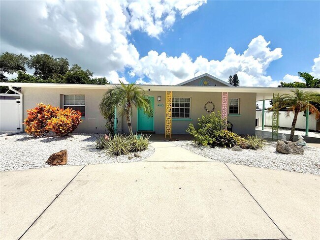 Building Photo - 4013 52nd St Ct W