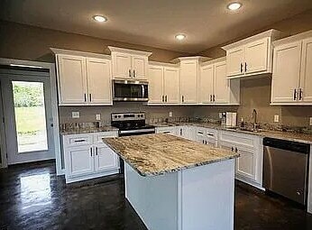 Building Photo - 119 Brookvale Cir