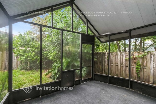 Building Photo - 8104 Kilwinning Ln