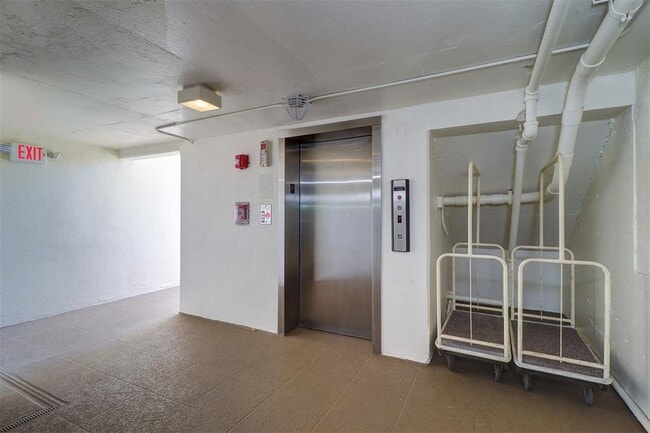 Building Photo - 50 Coe Rd