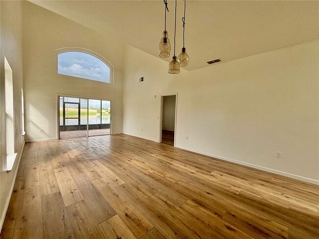 Building Photo - 13229 Canna Lily Dr