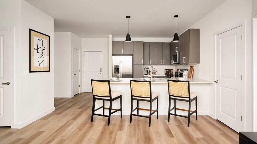 Building Photo - The Porter