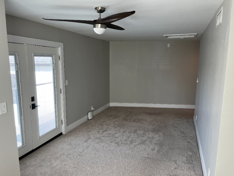 Building Photo - 246 Copper Ave