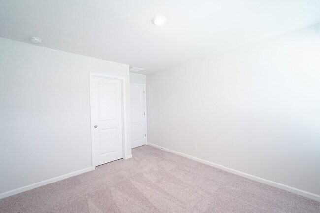 Building Photo - Available Soon!