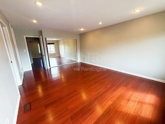 Building Photo - 354 E Rimini Ct