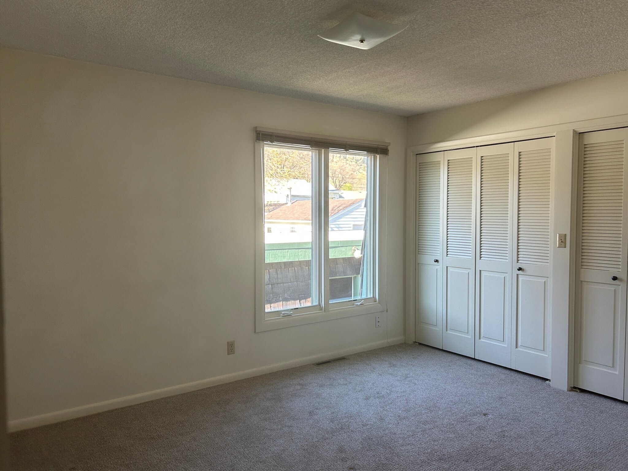 Building Photo - 2707 13th St W