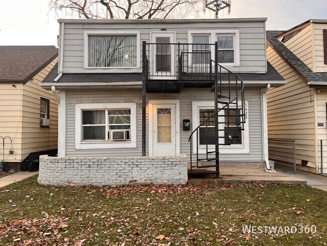 Building Photo - 1622 N 40th Ave