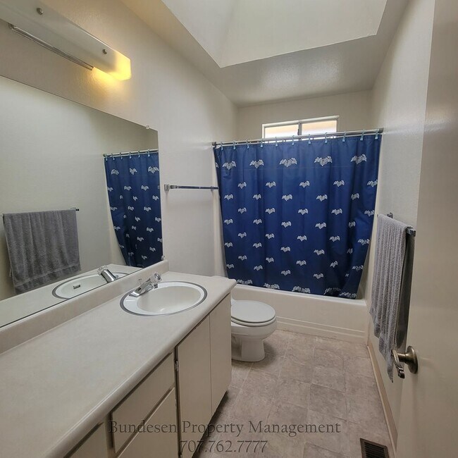 Building Photo - 1732 Moclips Dr