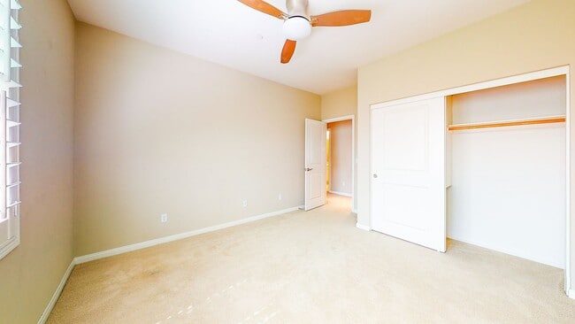 Building Photo - Beautiful Upgraded Stonegate 3 bedroom / 2.5 bath home