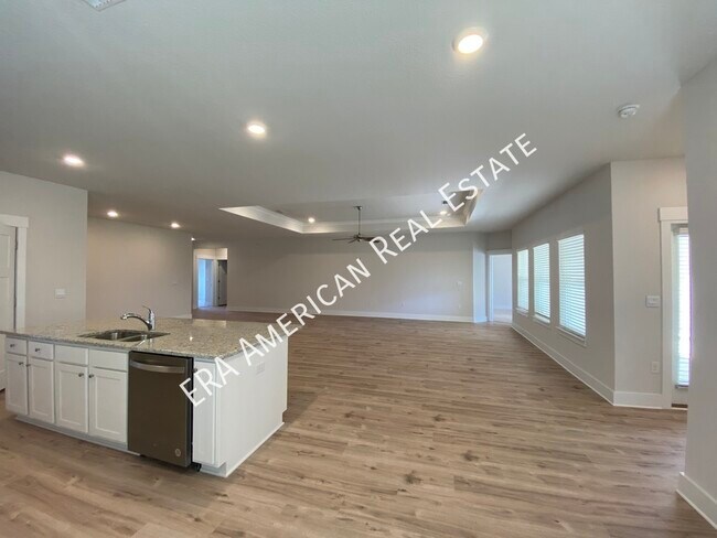 Building Photo - 3398 Southwind Dr