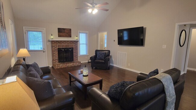 Building Photo - Northmeade Woods Subdivision