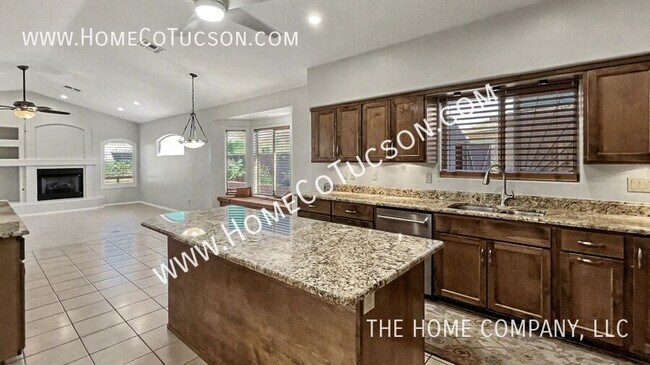 Building Photo - 8245 Crooked Tree Trail