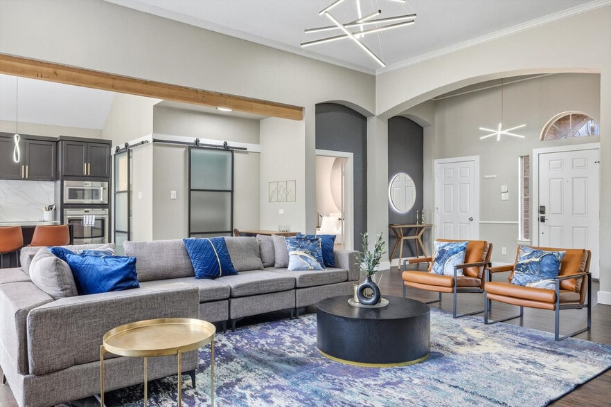 Building Photo - 5709 Courtney Cir