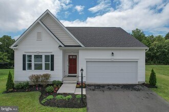 Building Photo - 79 Spatterdock Rd