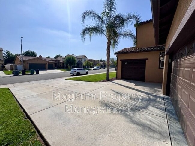 Building Photo - 34333 Northhaven Dr