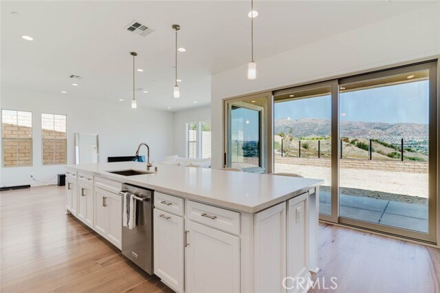 Building Photo - 11716 Canoga Ave