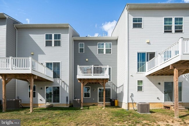 Building Photo - 105 Kohlmyer Dr