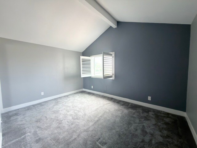 Building Photo - 6 Kingston Ct S