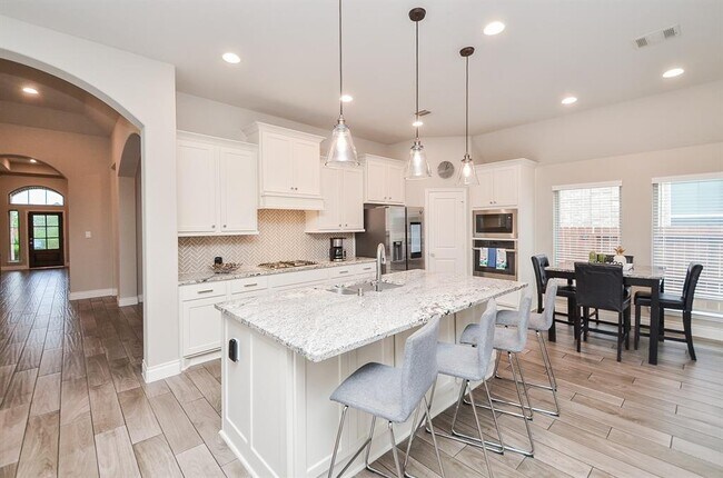 Building Photo - 4515 Primrose Valley Ln