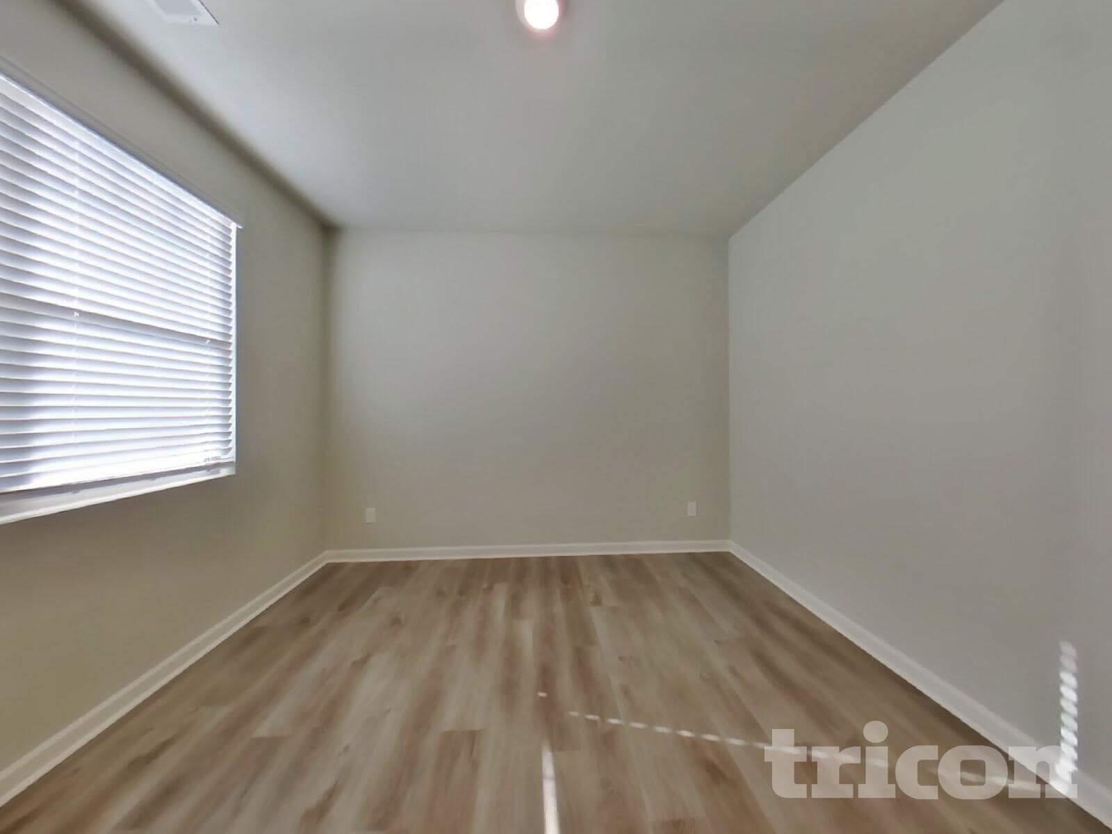 Building Photo - 767 Humphry Dr