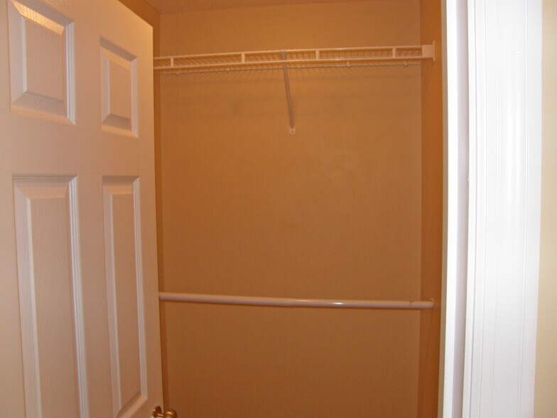 Building Photo - 168 Dunbar Ln