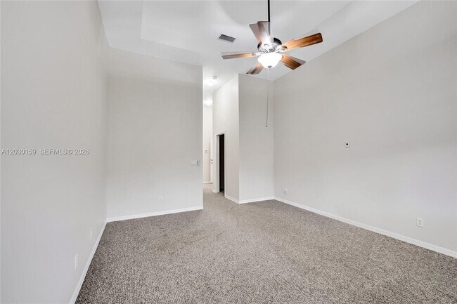 Building Photo - 6334 SW 192nd Ave