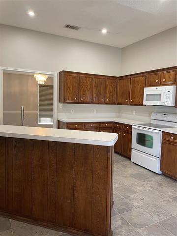 Building Photo - 1613 Bozman Rd