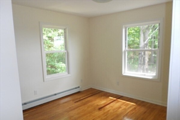 Building Photo - 53 Clay St