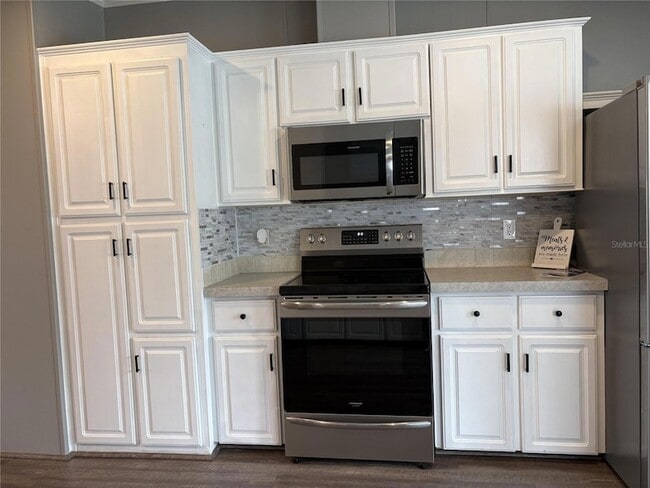 Building Photo - 717 Choo Ln