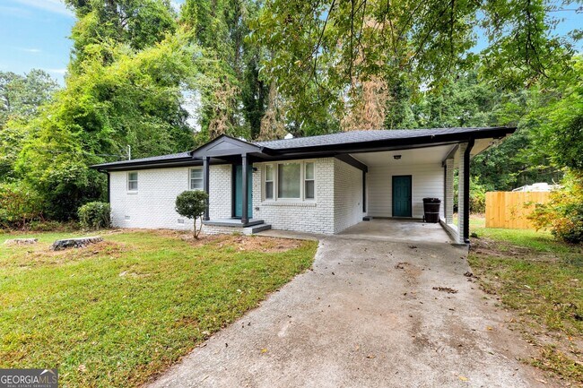 Building Photo - 3590 Ponderosa Ln