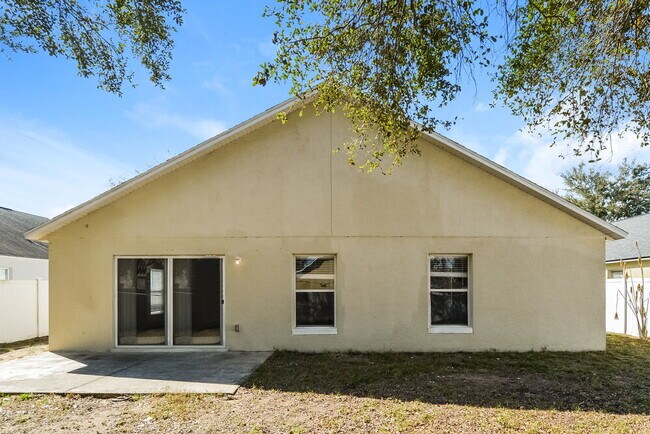 Building Photo - 4085 Waltham Forest Dr