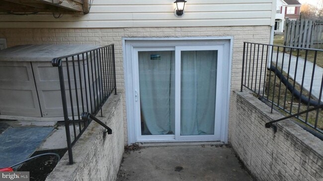 Building Photo - 8515 Preakness Pl