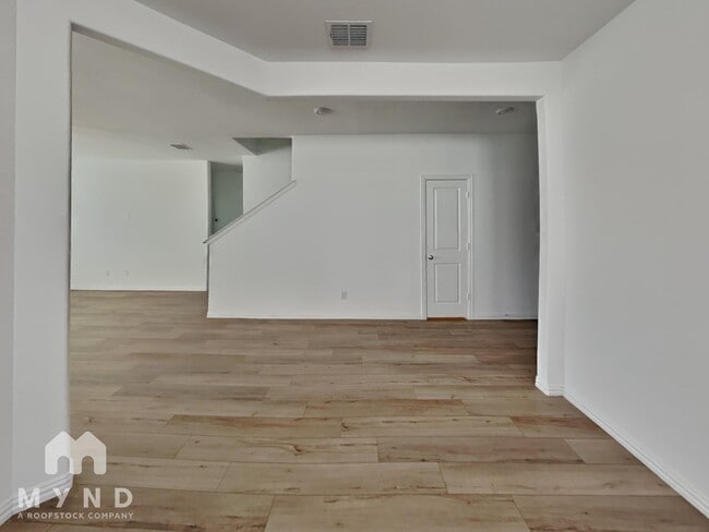 Building Photo - 3345 Cardinal Flower Pl