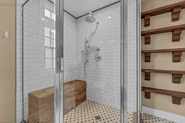 Building Photo - Furnished 1-Bedroom Lower Apartment on Main St
