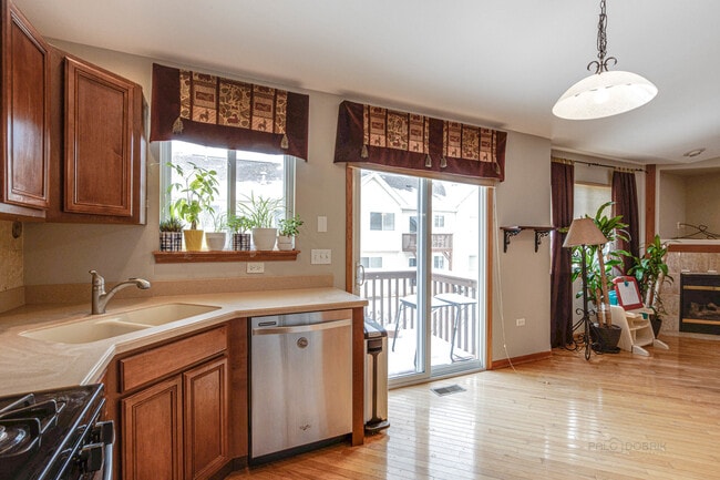 Building Photo - 2913 Saganashkee Ln