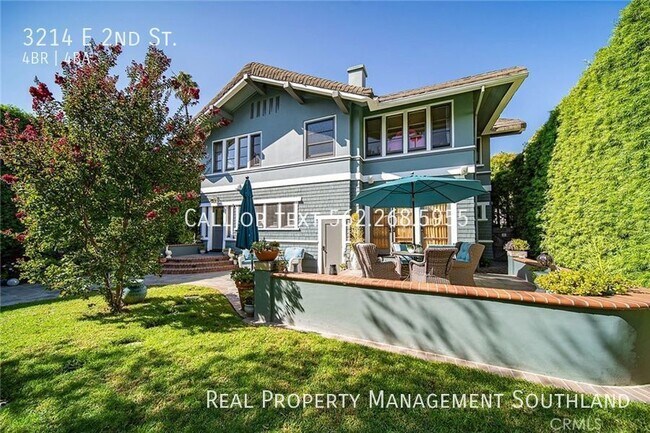 Building Photo - 4 BEDROOM 3 1/2 BATH ESTATE SITUATED IN PR...