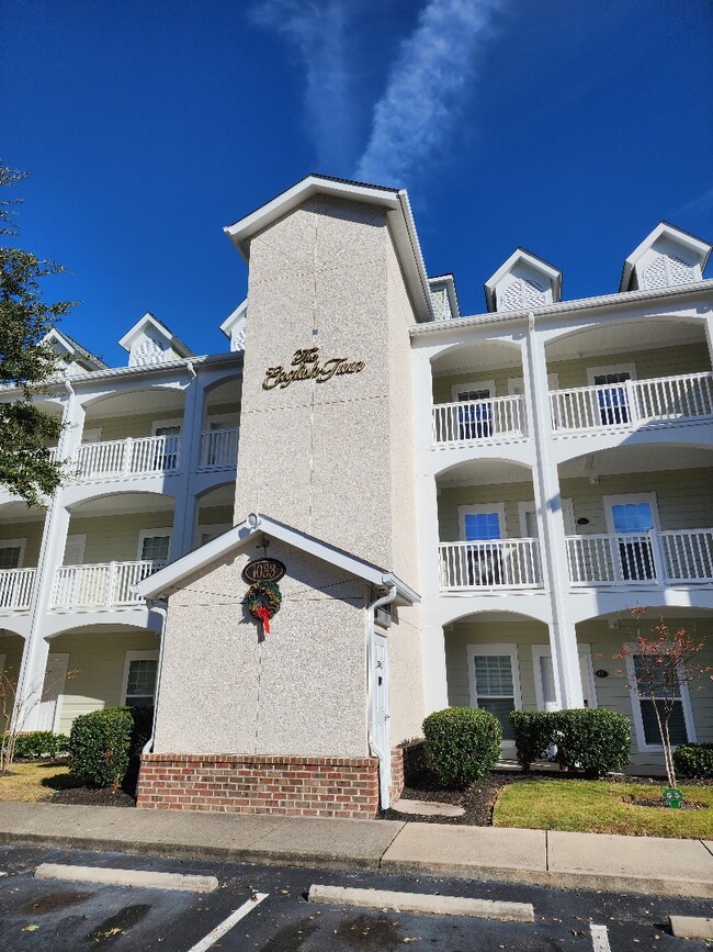 Building Photo - 1033 World Tour Blvd