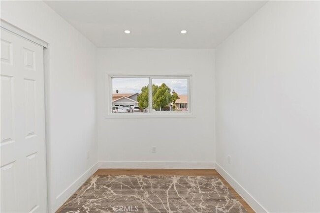 Building Photo - 7830 Casa Blanca St