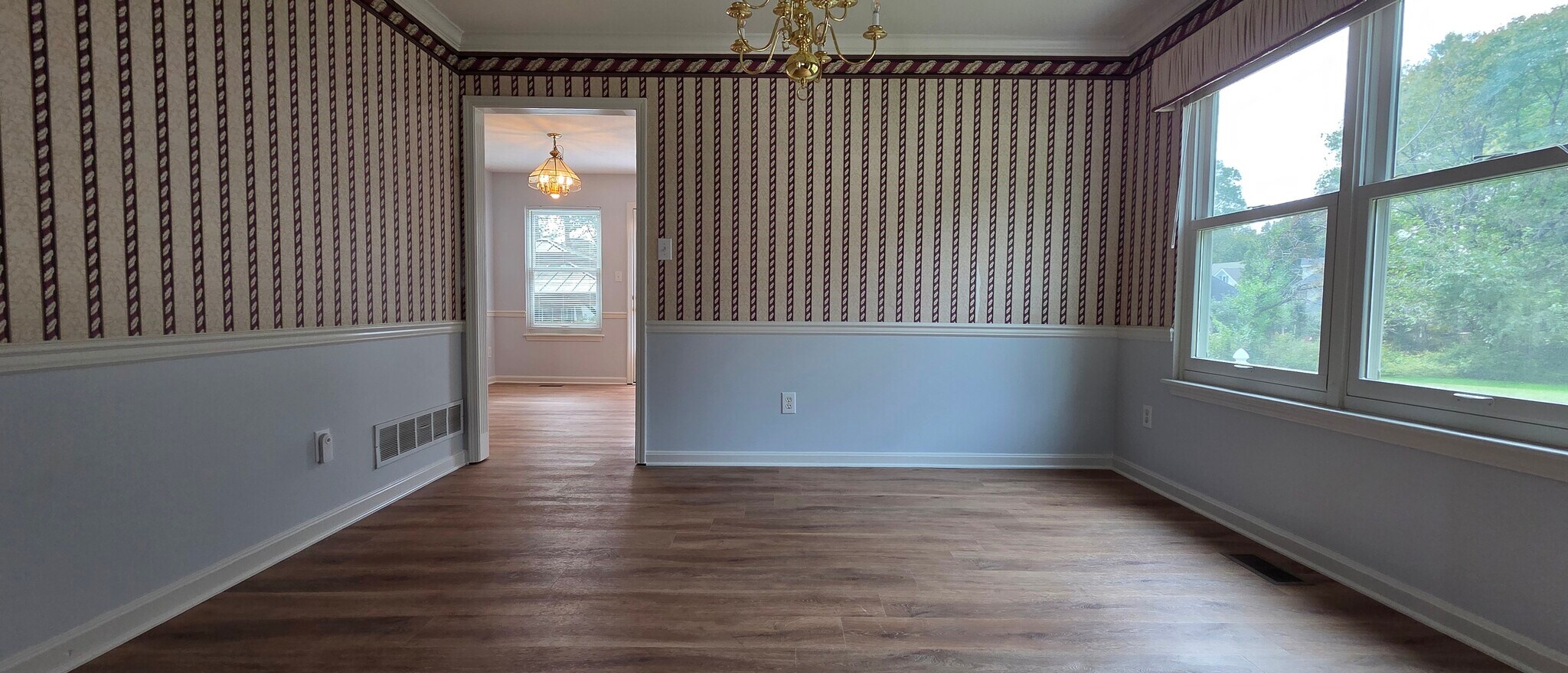 Building Photo - 13606 Saddlecreek Dr