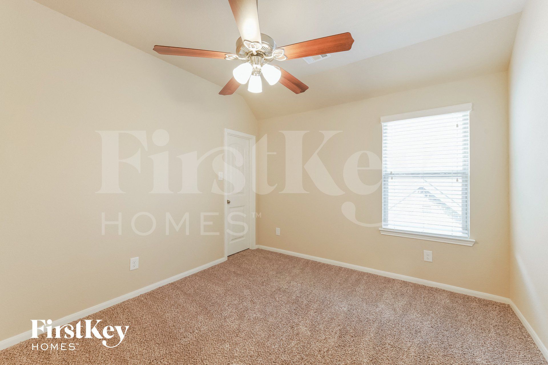 Building Photo - 143 N Greatwood Glen Pl