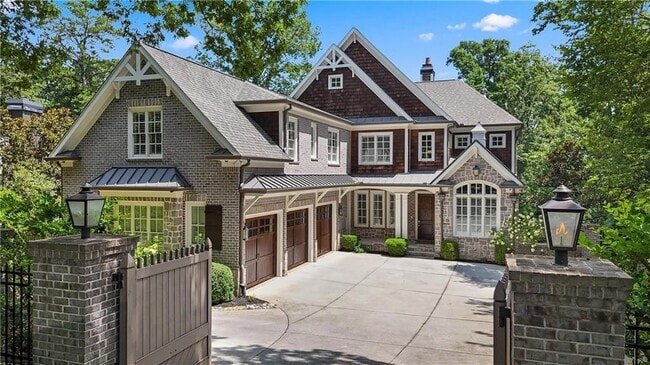 Primary Photo - 1685 Mt Paran Rd NW