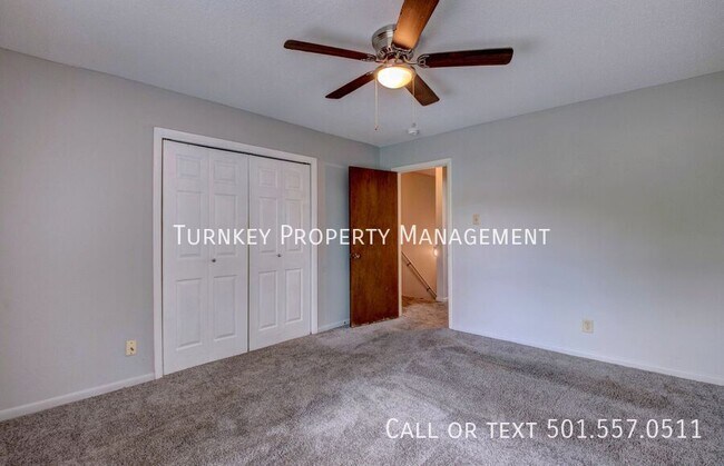 Building Photo - 1821 Sanford Dr